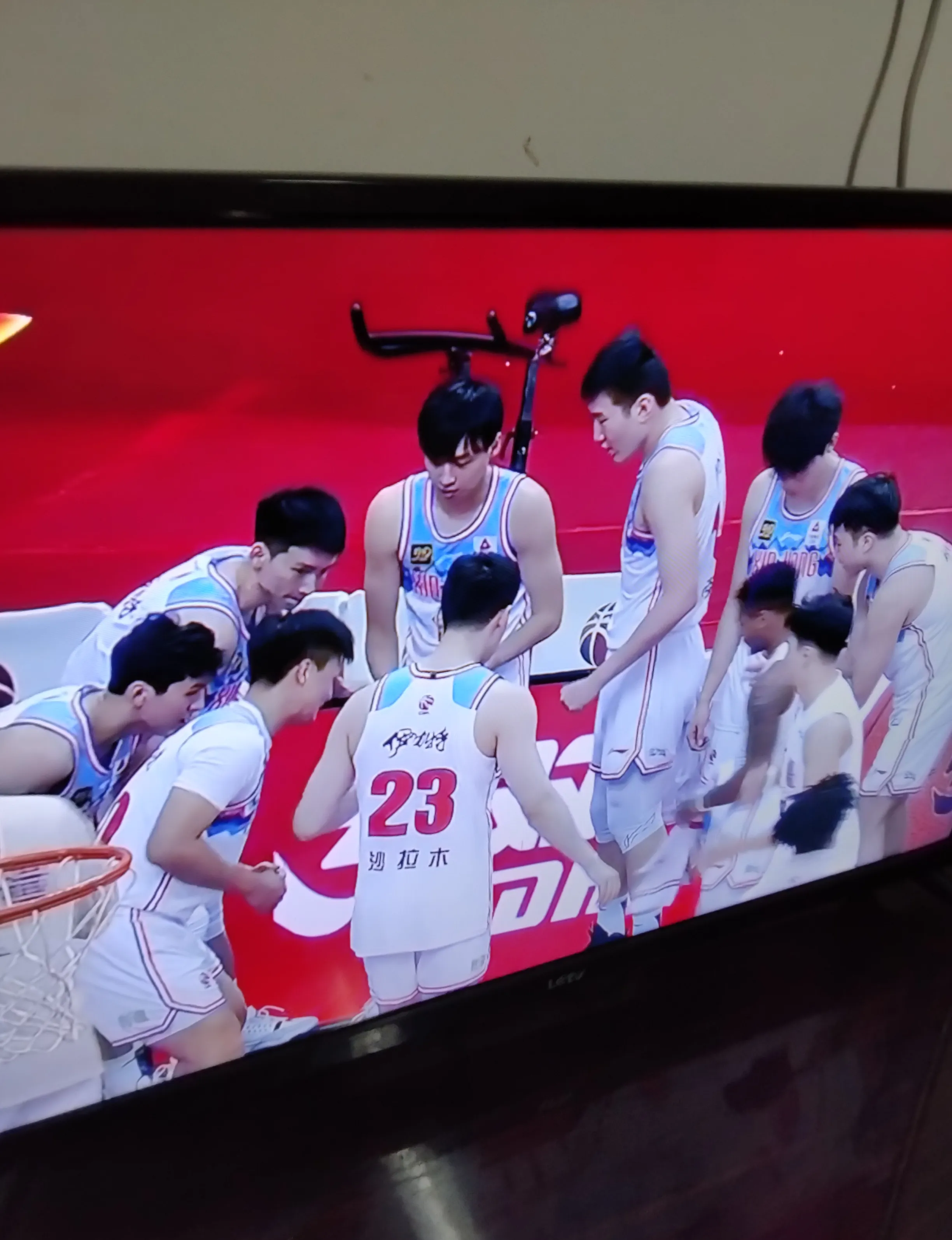 华体会-新疆男篮不敌山东，遭遇三连败的简单介绍